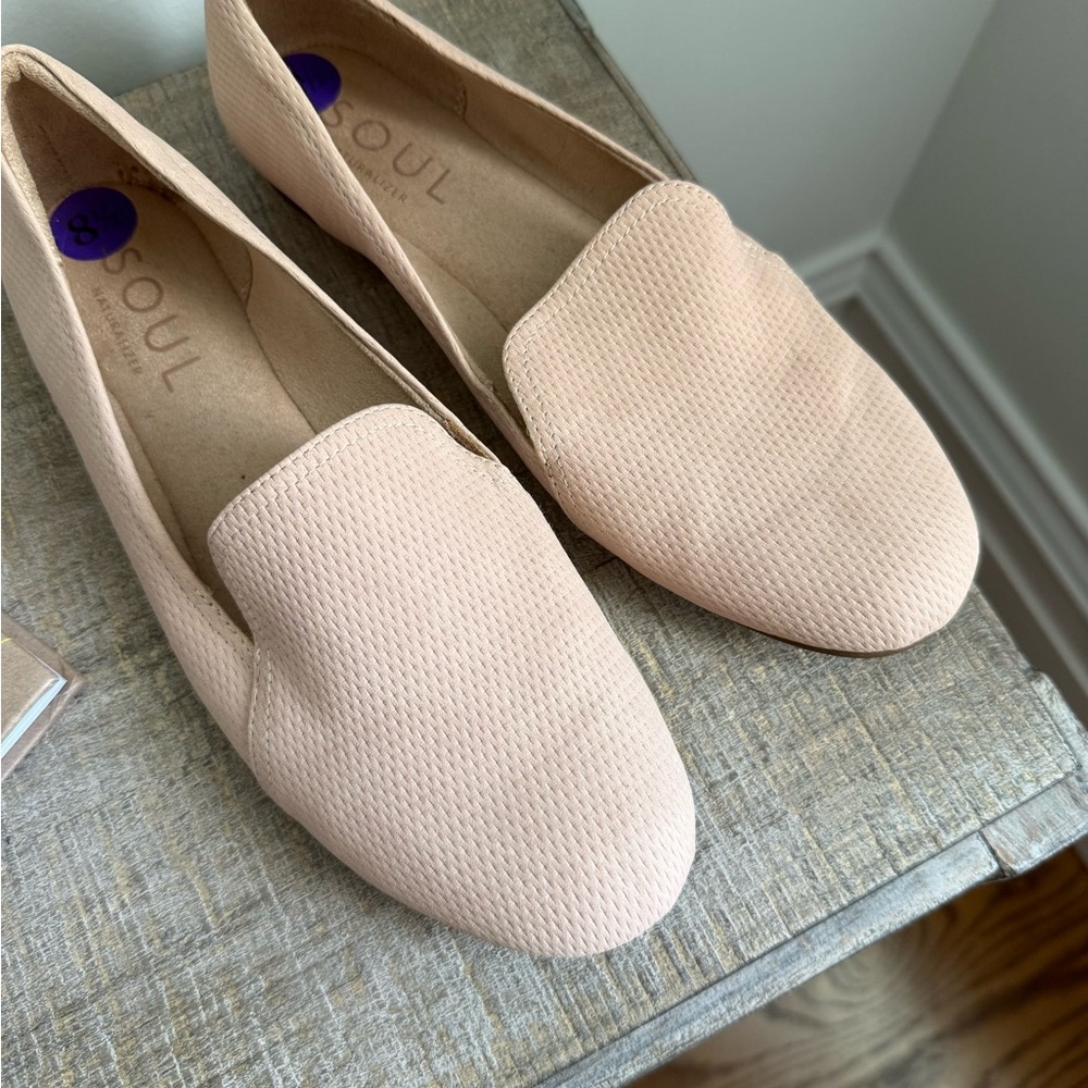 Naturalizer Women's Slip-On Loafers in Light Blush
